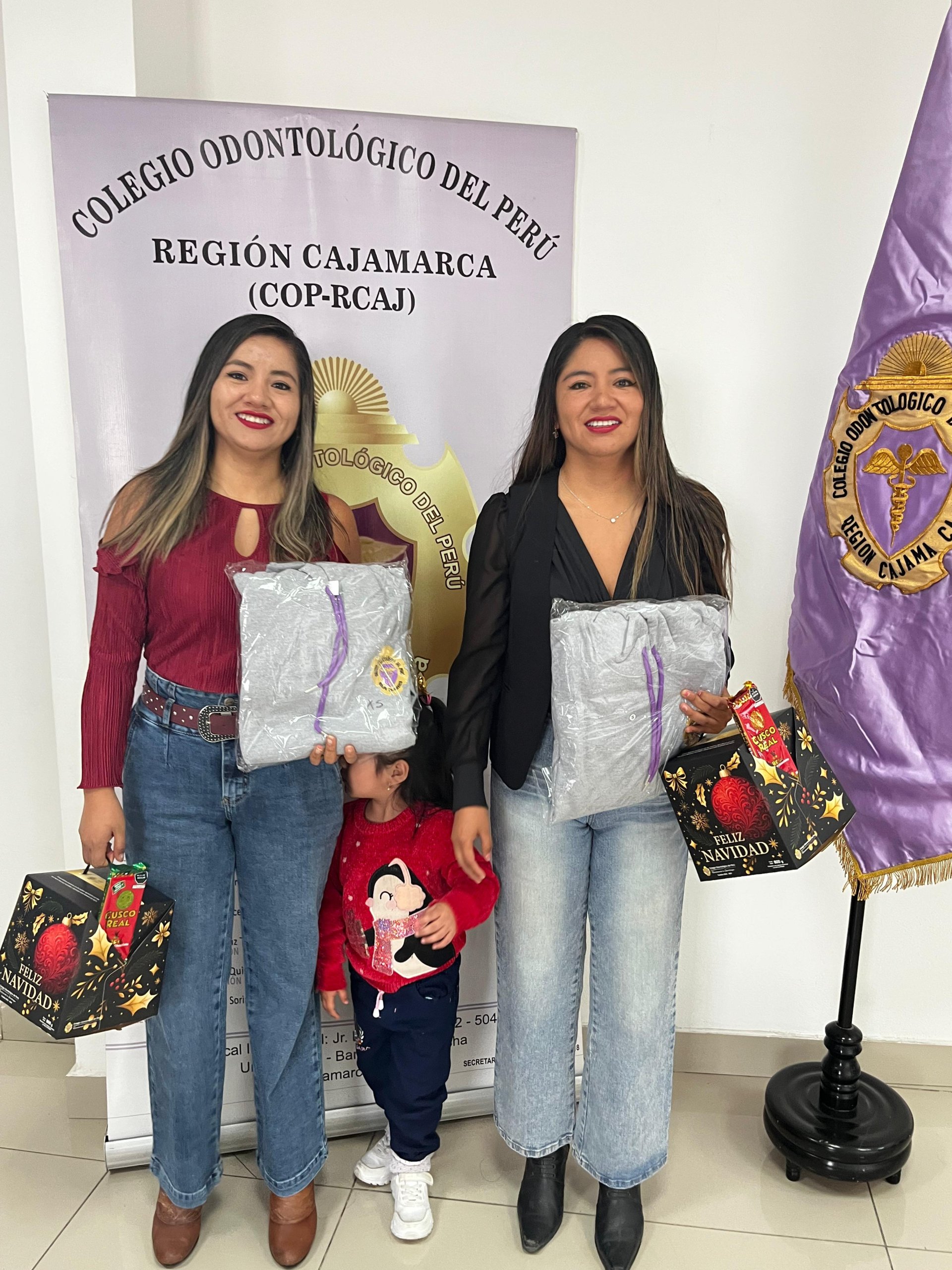 Primeras entregas de canastas navideñas